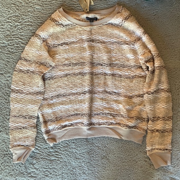 AMERICAN EAGLE STRIPE SWEATER MEDIUM NWT - Picture 1 of 3